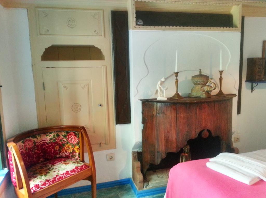 Cemil Ipekci Pension Бодрум Номер фото